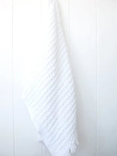 Load image into Gallery viewer, Allori Waffle Towels
