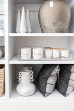 Load image into Gallery viewer, Oakmoss and Tobacco Candle
