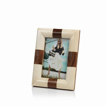 Load image into Gallery viewer, Kenya White Bone Photo Frame - 4&quot; x 6&quot;
